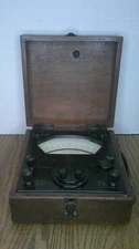 vintage Rawson electric co. Cambridge, Mass. multimeter in walnut case      Z9