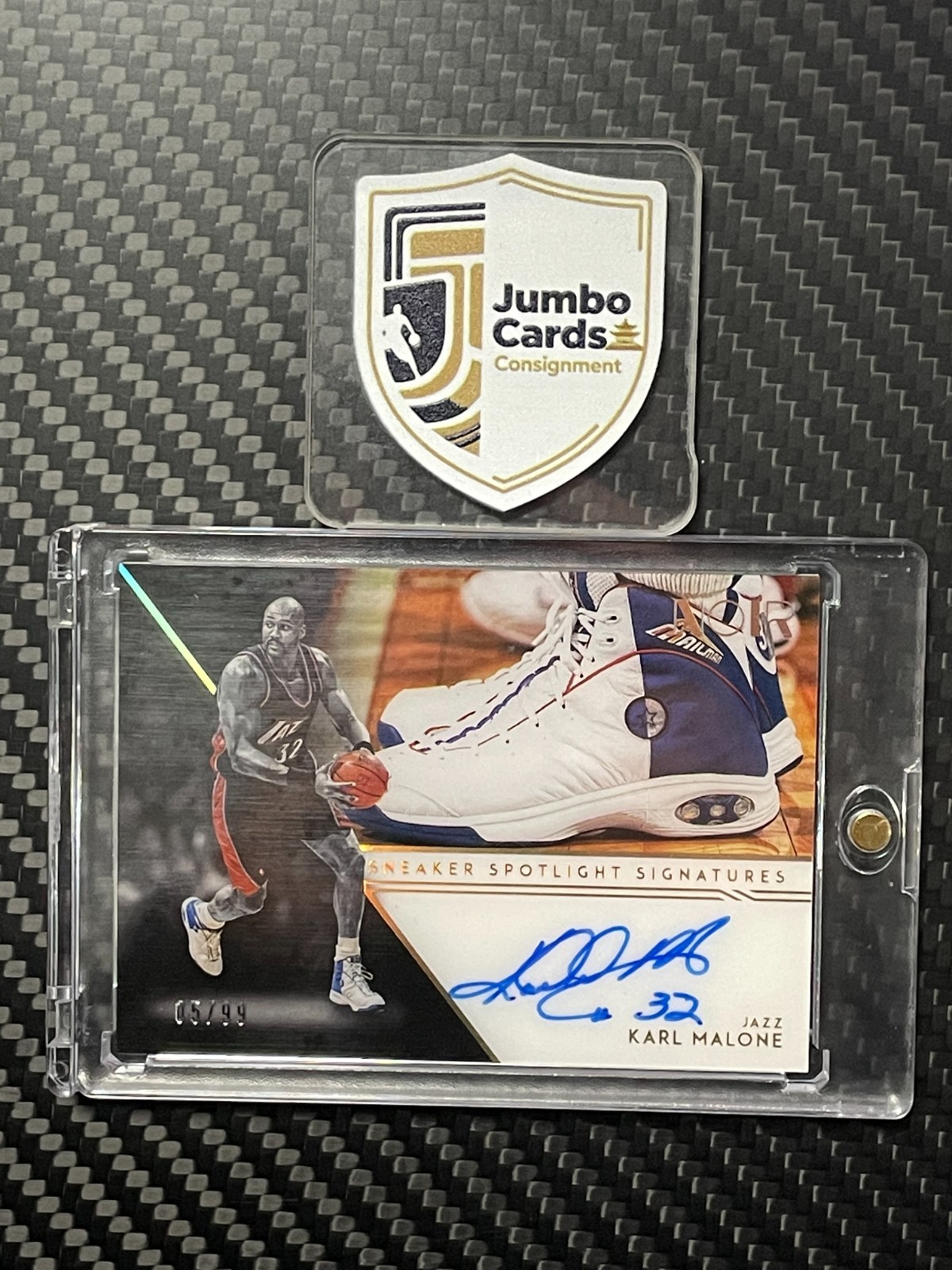 Karl Malone 2020-21 Panini Noir Sneaker Spotlight Auto 05/99