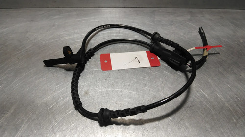 ABS SENSOR rechts Renault Twingo II (CN) 2010 8200415812