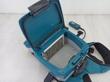 Makita DVC261 2x18V Akku-Rucksackstaubsauger / Ohne Schläuche