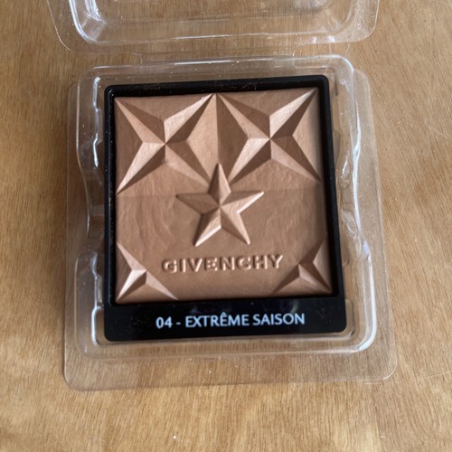 Givenchy Healthy Glow Powder Shade 04 EXTREME SAISON Tester Bronzer - Picture 4 of 5