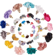 60Pcs 3 Style Mixed Random Color Cloth Flower Charms Pendants Fabric Floral Peta
