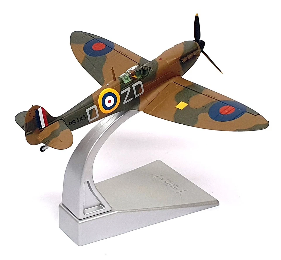 Corgi 1/72 Scale AA39216 Supermarine Spitfire Mk.I Flt Lt Bader RAF 222 Sq. 1940 - Image 2 of 4