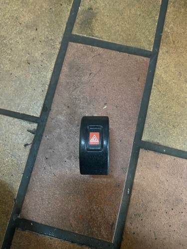 Original Opel Astra G T98 Warnblinkschalter Warnblinkanlage Schalter 09131728