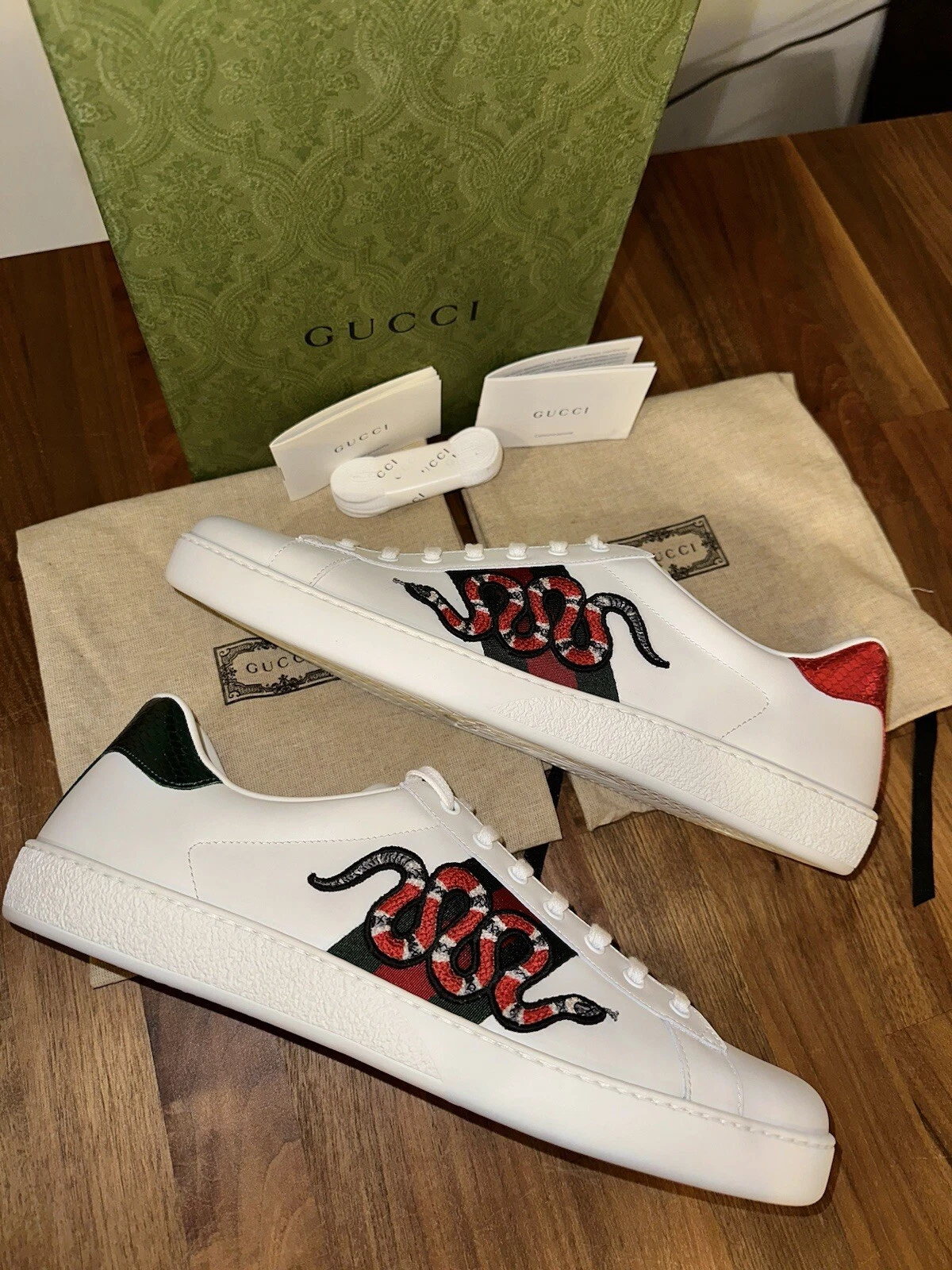 Baskets homme Gucci Ace brodées serpent Taille G12 / UK12 Neuf