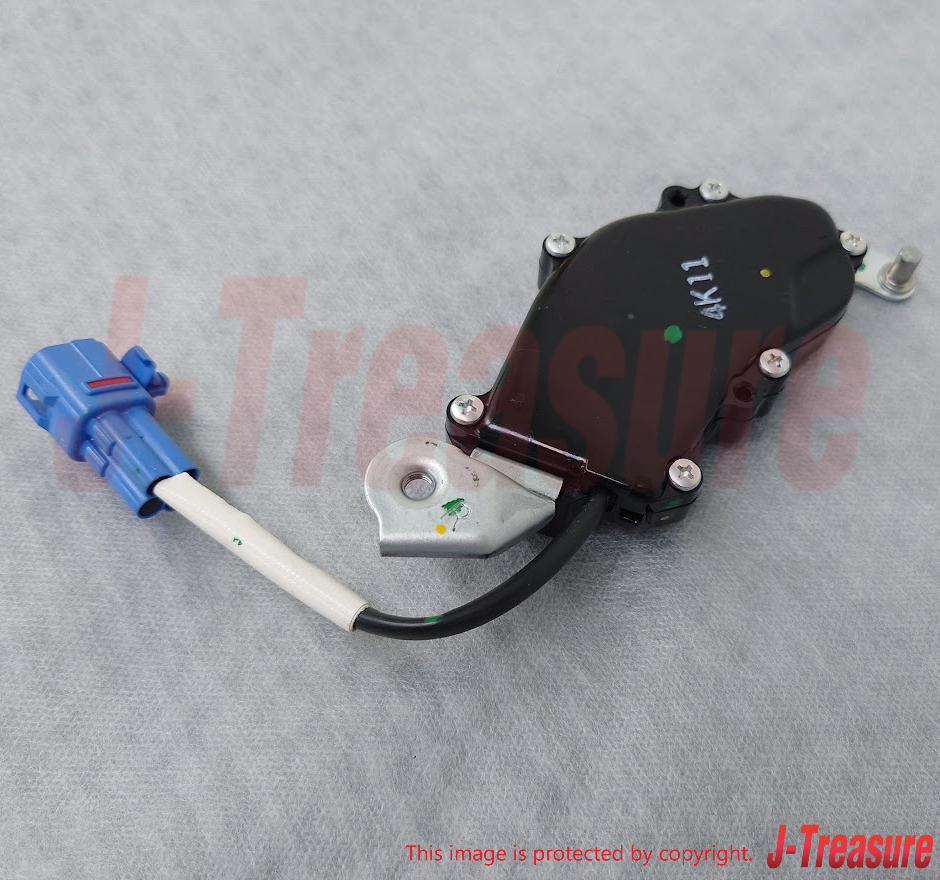 TOYOTA LAND CRUISER FZJ80 91-97 Genuine Rear Door Lock Actuator RH