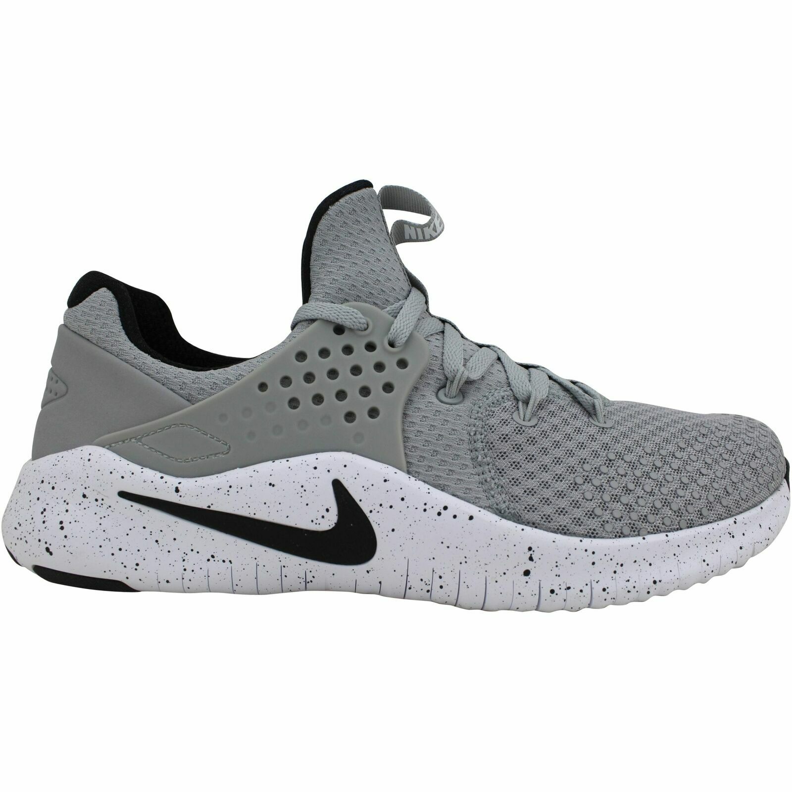 nike tr v8