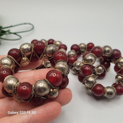 RED Glass and Metal Beaded Napkin Rings Set of 4 - Picture 3 of 12
