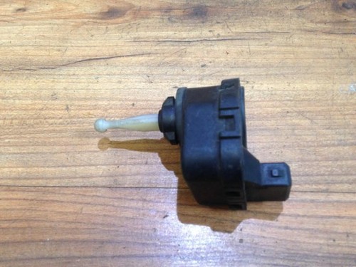 Audi A4 1998 Headlighth Levell Range Adjustment Motor 0307852315,  #226178-83