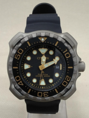 d*o様 美品 CITIZEN Eco-Drive ダイバーズウォッチ 200m シチズン プロマスターの定番ダイバーズウォッチ「エコ