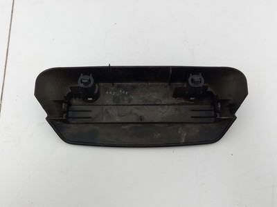 Toyota Yaris 2009 Third brake center stop light 28816698 AXP16847  