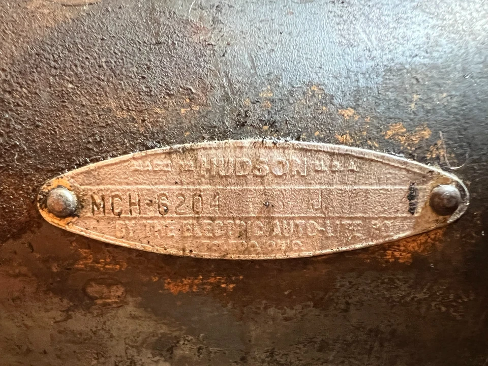 1952 Hudson Hornet starter 6 volts - Imagem 2 de 4