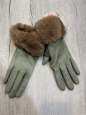 Powder UK Bettina ladies Green Faux Fur Suede Gloves Size S M