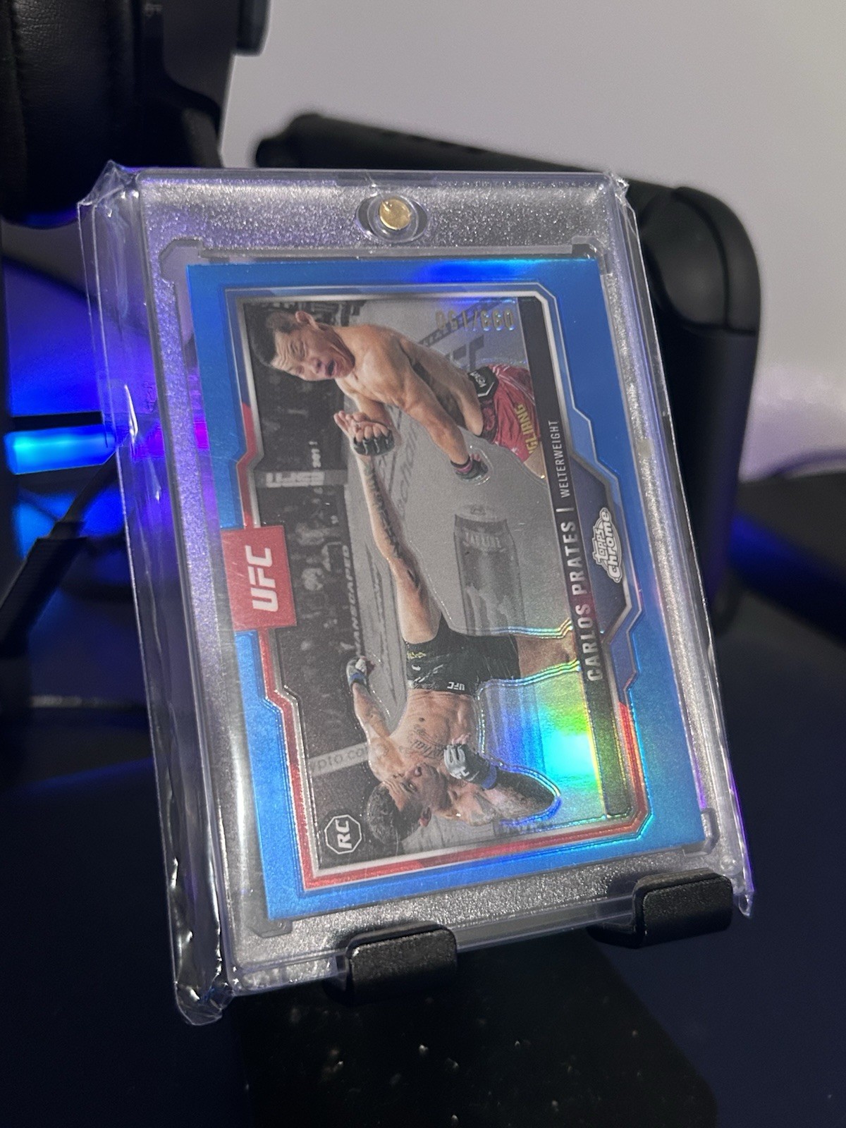 2025 Topps Chrome UFC - Carlos Prates #40 Blue Refractor /150 (RC)