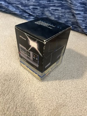 Polaroid Sun 600 LMS w/ box