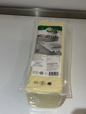 Danish  Mozzarella Cheese 21kg , Cows Milk Cheese . Great For Pizza