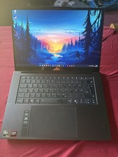 Lenovo Yoga Pro 7a (15", Gen 11) AMD Ryzen AI Max+ 388 32GB / 512 GB