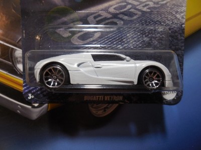 Hot Wheels FAST AND FURIOUS Racing Course Auto BUGATTI VEYRON - Modellino Die Cast Scala 1:64 - lunghezza 7cm - JBY41