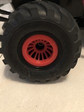 Red Multiple Spoke Wheel Inserts To Fit Tamiya Lunchbox