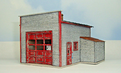 Model Railroad and Trains HO Scale Custom Built Craftsman Wood Model Repair Shop