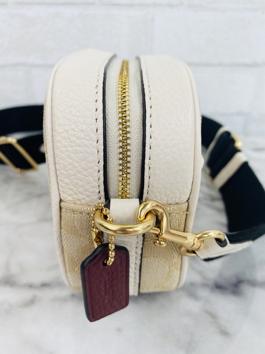 【COACH 】Mini Dempsey Camera Bag シグネチャー クロスボディ Coach Mini Dempsey Camera Bag In Signature Jacquard With