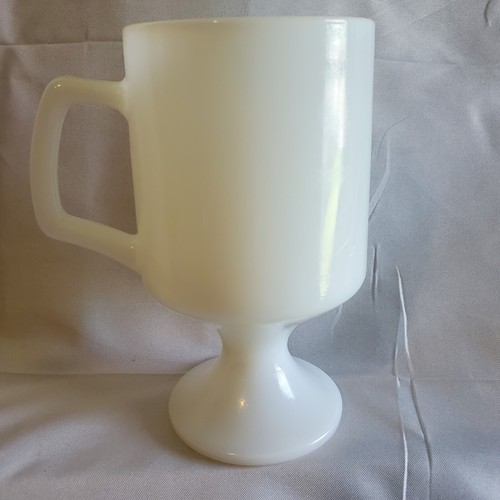 Walt Disney Goofy Milk glass Cup / Mug Vintage 1970's - Picture 4 of 7