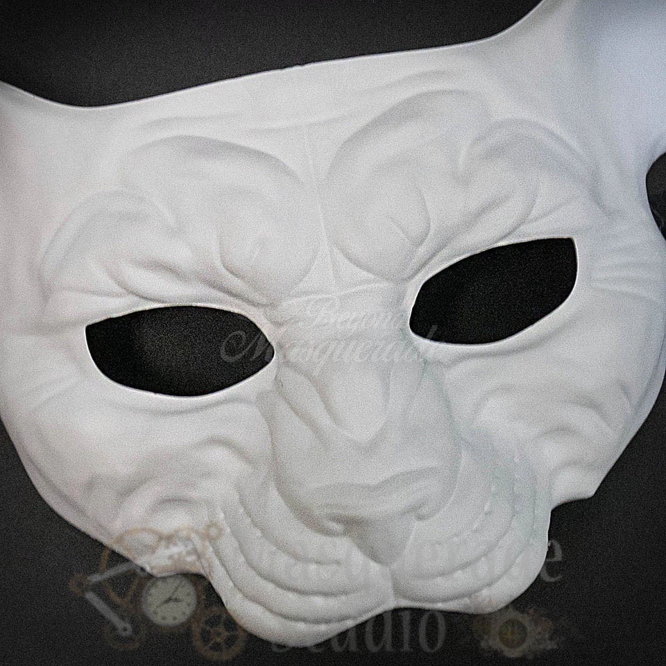 Leopard Haunted Animal Spirit Wall Decoration Halloween Masquerade Mask [White] - Image 4 of 4