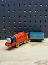 Thomas & Friends Trackmaster Motorized Train Victor & Cargo Car Lot Engine