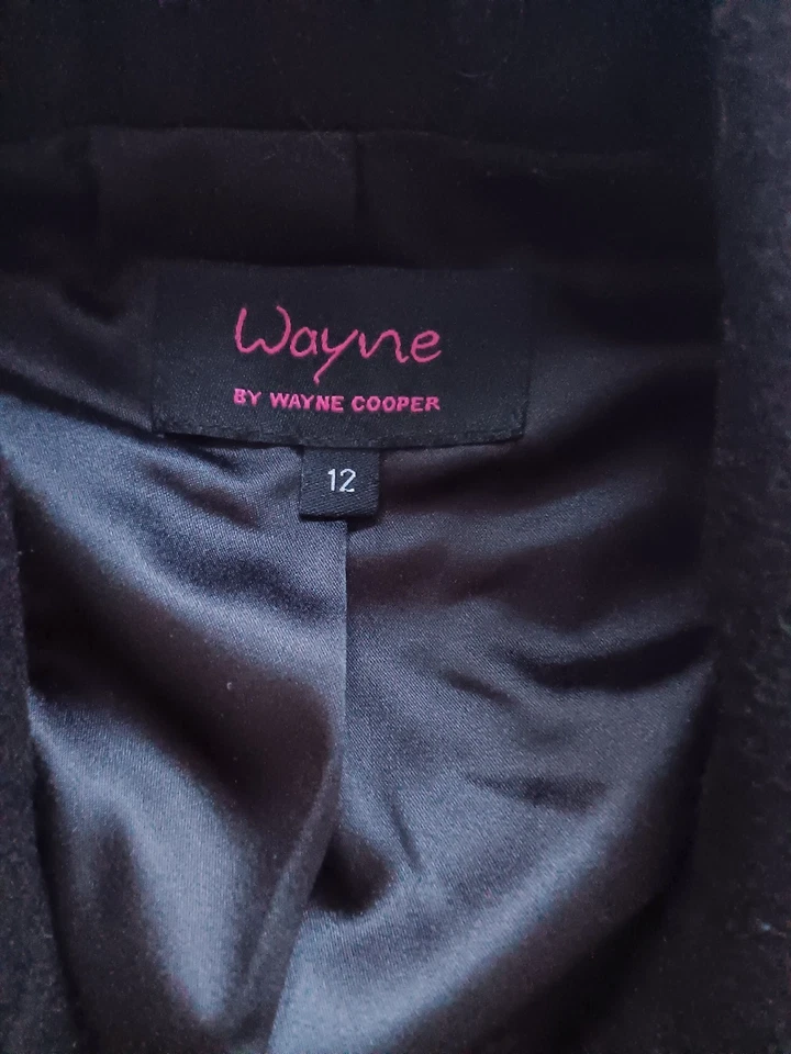 Wayne by Wayne Cooper Women's Black Sleevless Vest - Size 12 - image 4 of 4