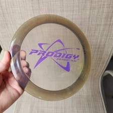 Prodigy Disc First Run X2 In 400 Plastic 173g No Ink