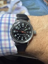 VINTAGE  TIMEX MILITARY MEN WRISWATCH MADE IN GREAT BRITAIN 1974