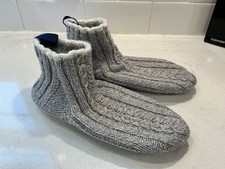 NWOT BOMBAS Women  s Gripper Slipper Small 7-8.5 Gray Sweater