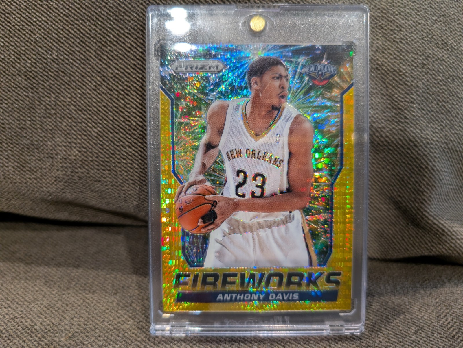 2013 PRIZM ANTHONY DAVIS FIRWORKS GOLD PULSAR #/10 REFRACTOR PELICANS KENTUCKY