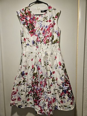 NWT Chetta B women's dress puffy bottom Side pockets spring Summer floral Sz10