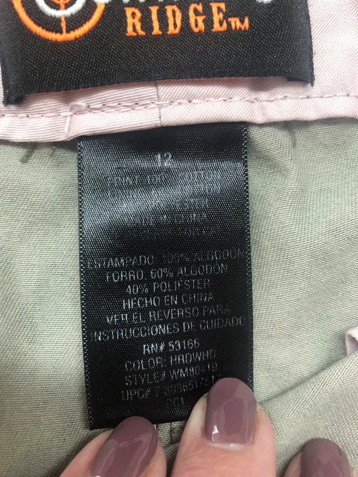 Outfitters Ridge womens Realtree camo cargo pants Size 12 Camo - Image 4 of 4