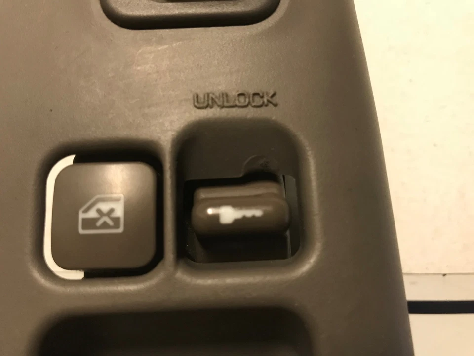 Nissan Quest Master 1999 interruptor de bloqueo de ventana #71 Foto 4 de 4