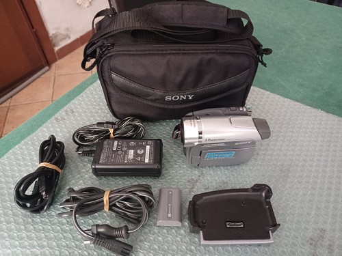 Sony DCR-HC96E Handycam MiniDV