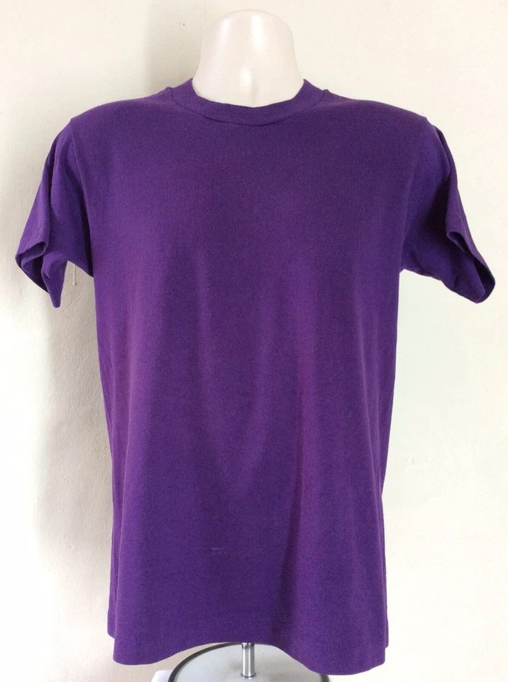 Camiseta De Colección Años 80 Principios 90 Pantalla Estrellas Lisa Púrpura M En Blanco 50/50 Hecha en EE. UU. Foto 2 de 4