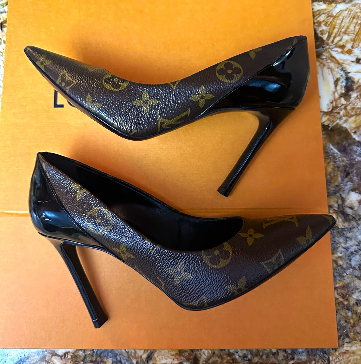 Louis Vuitton パンプス ブラック ゴールド金具 Louis Vuitton Black Shoes for Women for sale | eBay