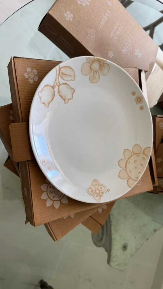 Servizio Tavola + Tavoglia Completo THUN ELEGANCE - CONAD 2024 - NUOVO MAI USATO - Immagine 4 di 4