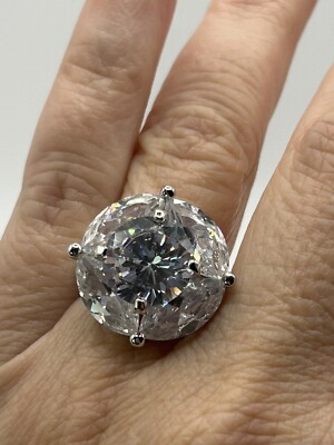  Women s  Sterling  Silvet and Rhodium Plated ,  Ring Elegant Design Size 6