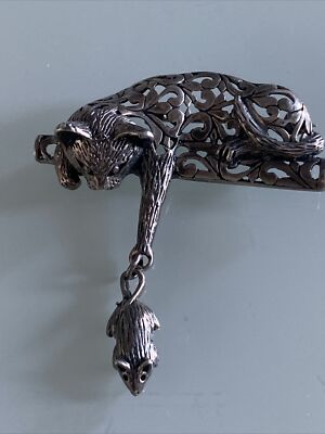 sterling silver cat catching the mouse brooch pin 