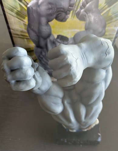Dynamic Forces HULK Statue Limited GRAY Hulk Marvel Disney NEW 48 of 100 MP - Picture 4 of 16