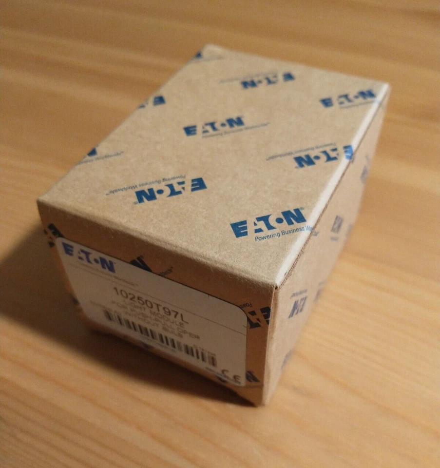 Cutler Hammer 10250T97L Red Pushbutton USA - Image 2 of 2