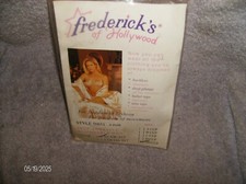 FREDERICK'S OF HOLLYWOOD 6 PAIR NUDE BREAST SUPPORT SELF ADHESIVE CRESCEENTS NEW