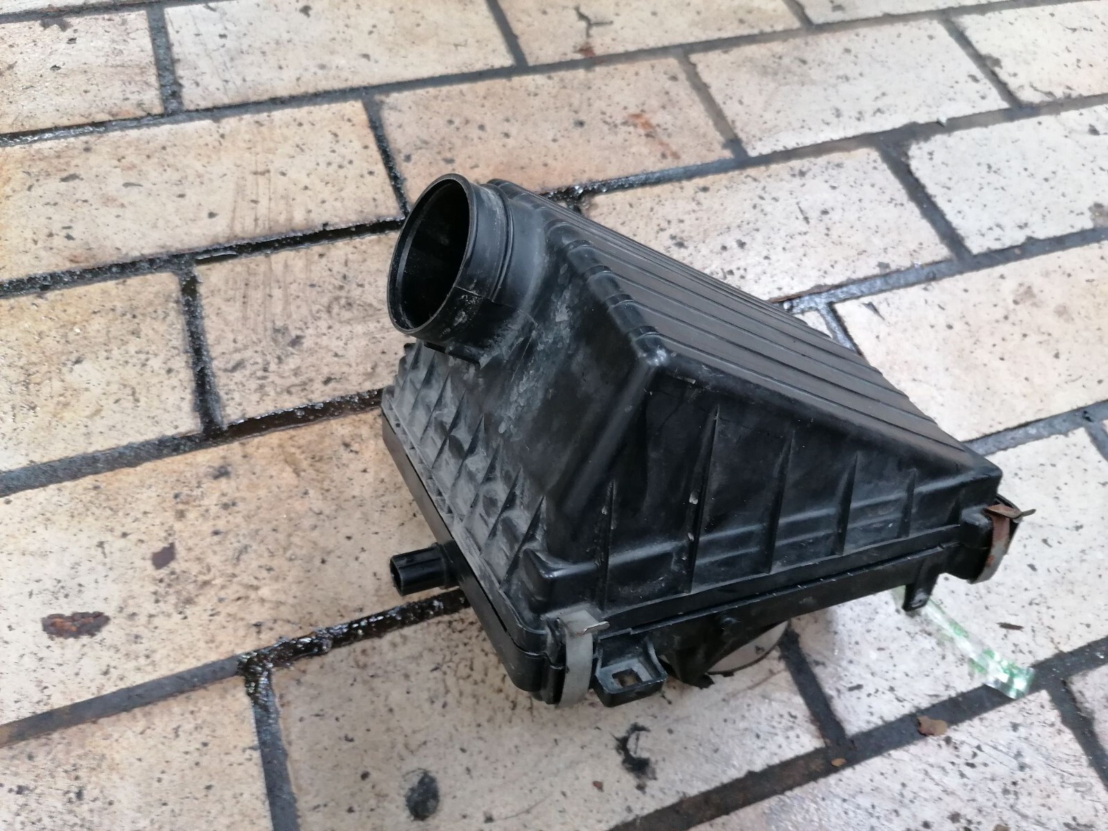 RARE air filter housing box 75+90PS D14A3 D14A4 Honda CIVIC EJ9 9600 eBay