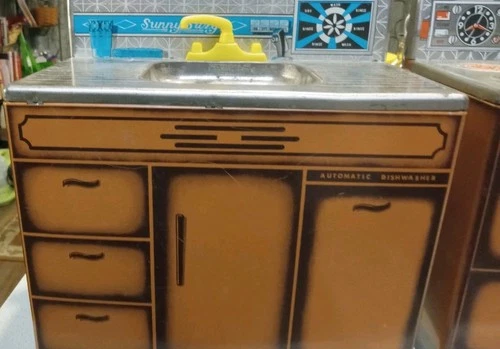 Wolverine Brown Coppertone Tin Lithograph Toy Kitchen Sink + Stove  Vintage 50s
