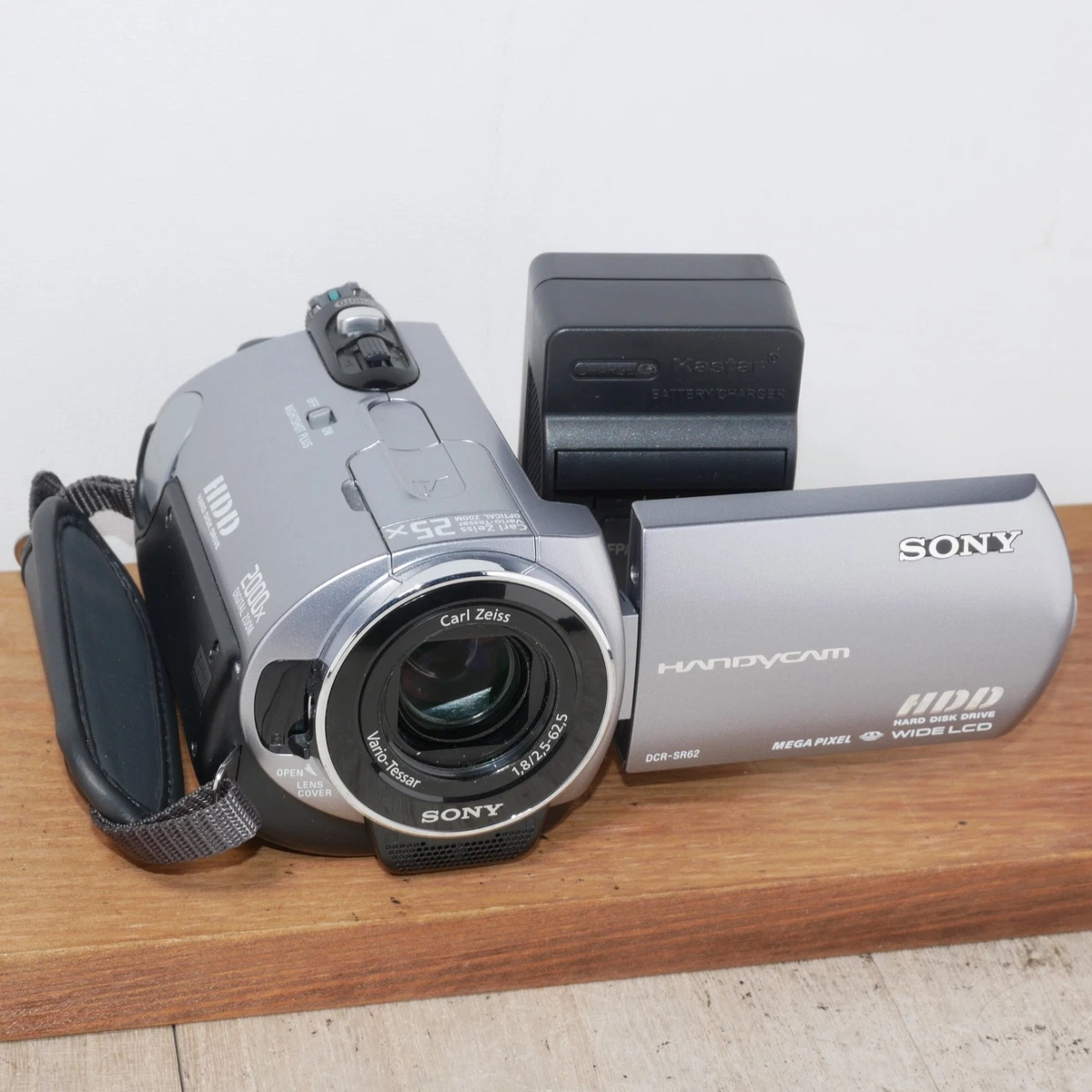 Preços baixos em Armazenamento Interno Sony Handycam (HDD/SSD