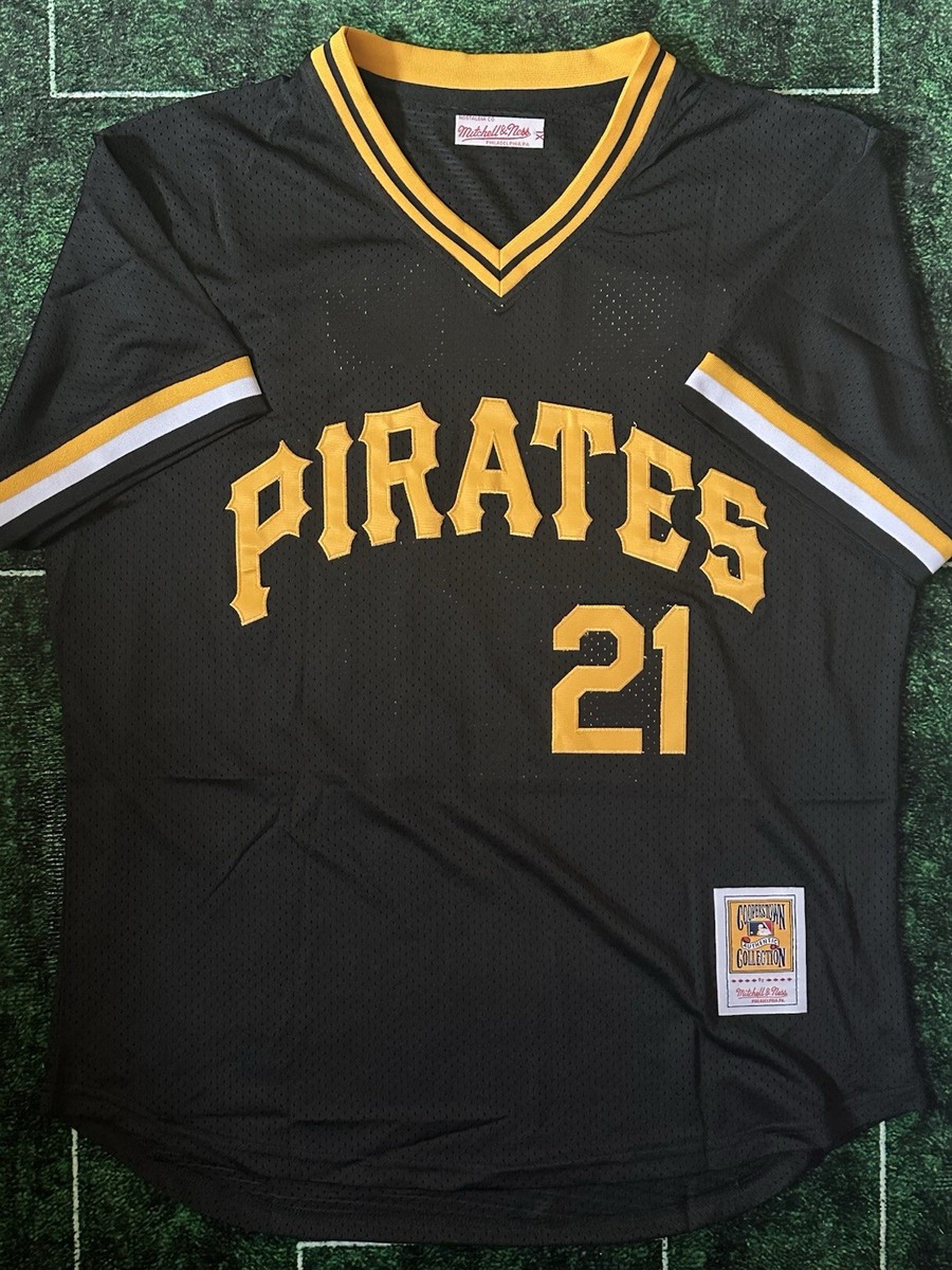 Roberto Clemente Pittsburgh Pirates Retro Throwback Black Baseball