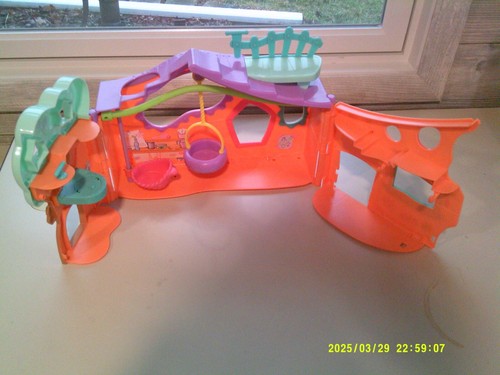 Littlest Pet Shop Clubhouse Playset LPS Hasbro - Picture 3 of 5